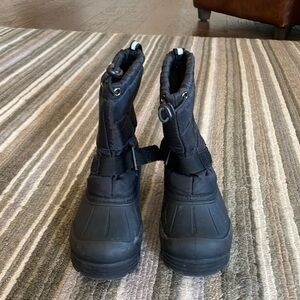 Northside kids size 2 black boots